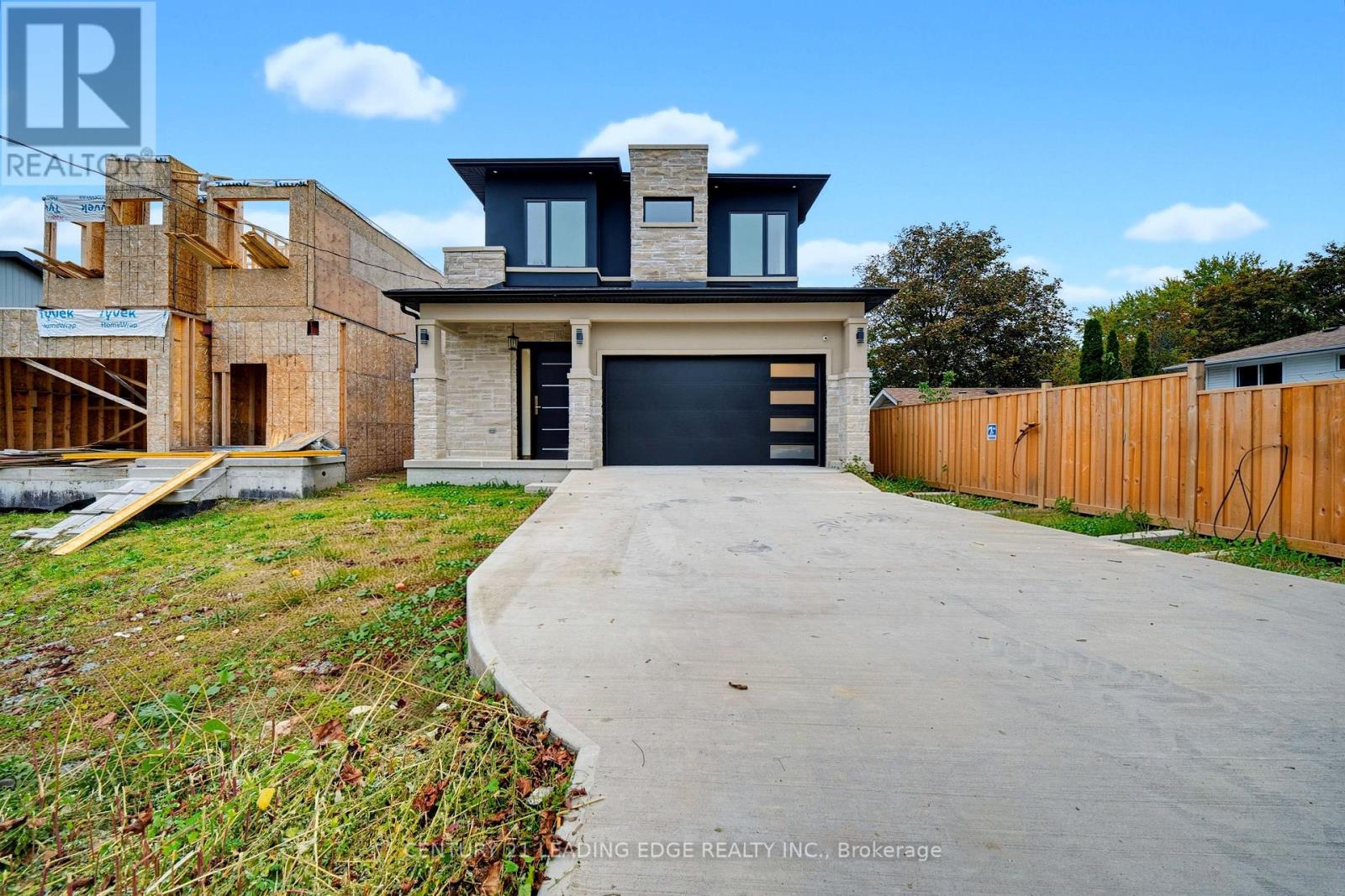 158 Hillcrest Drive Property Photo 1