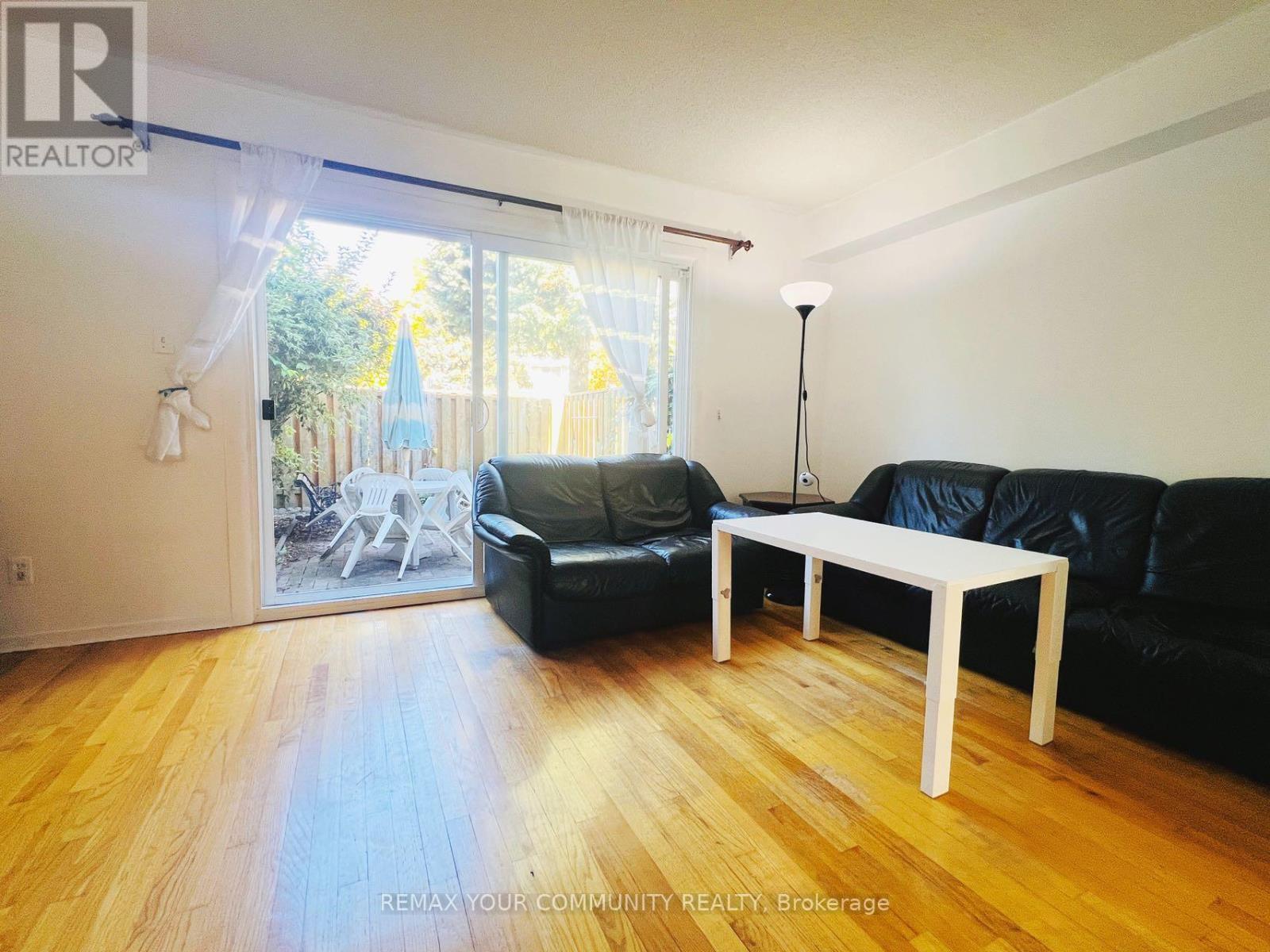 24 - 71 Cass Avenue Property Photo 4