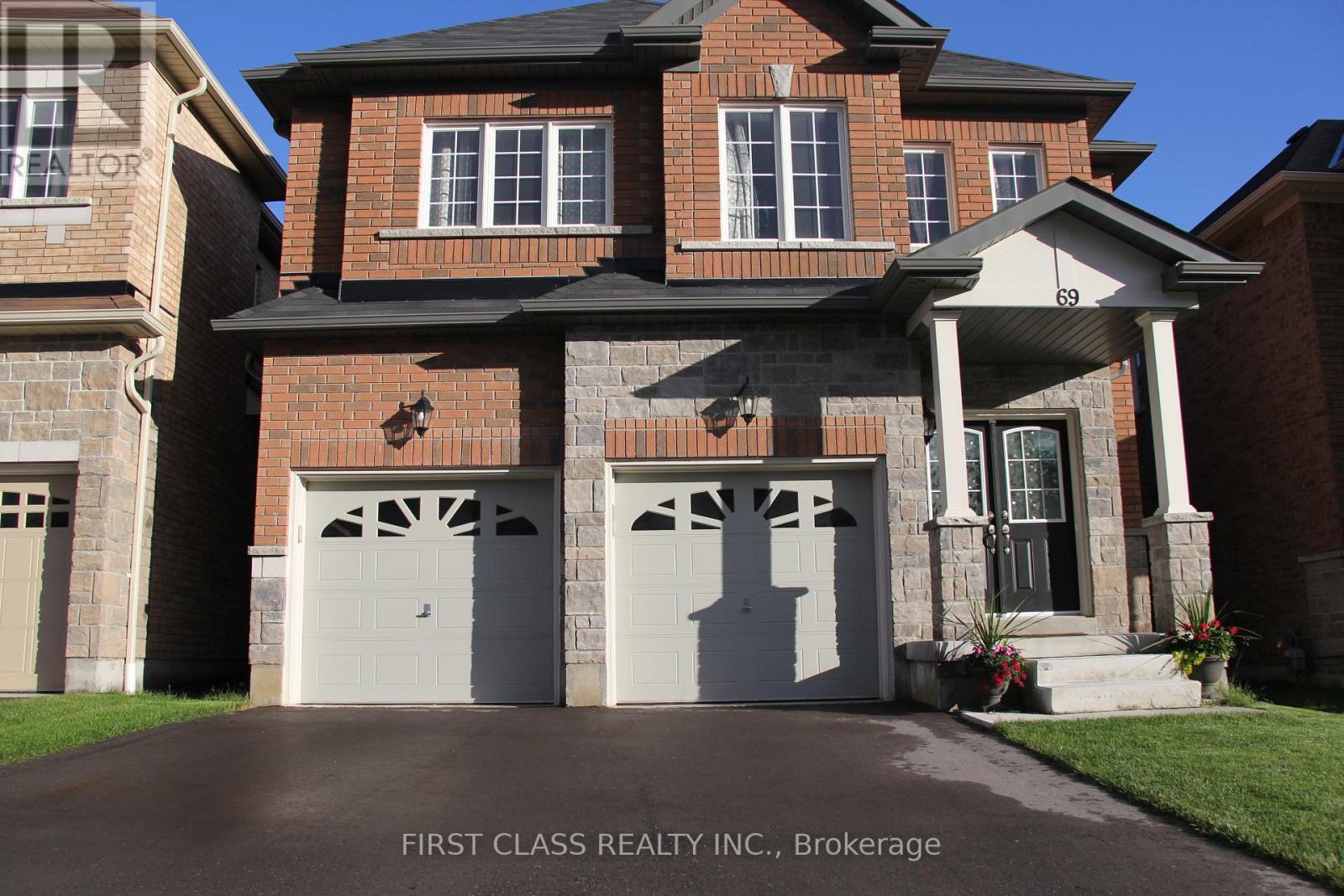 69 Promenade Drive Property Photo 1