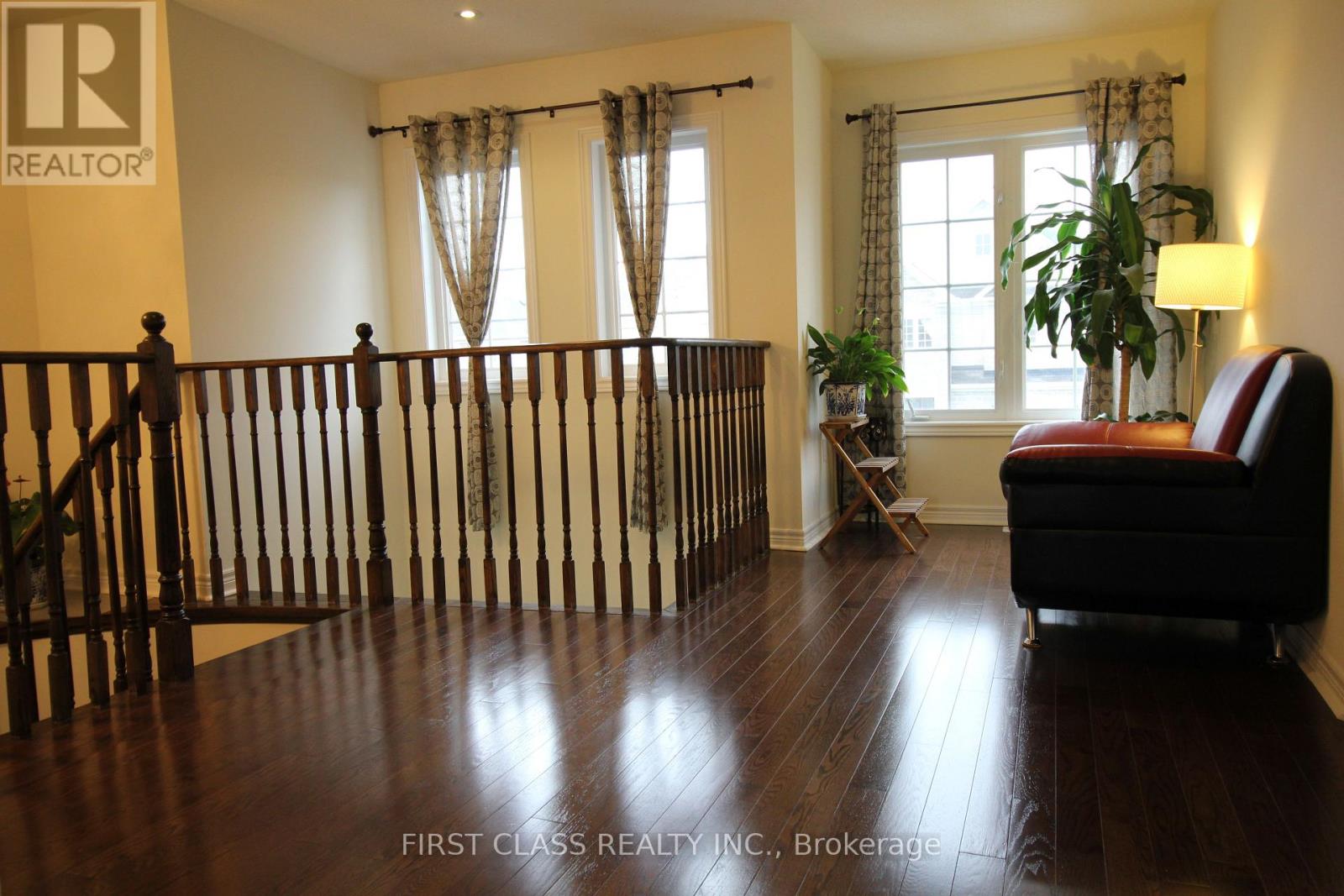 69 Promenade Drive Property Photo 11