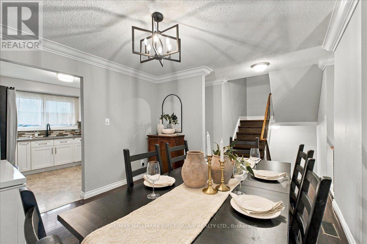 4 - 1415 Fieldlight Boulevard Property Photo 11