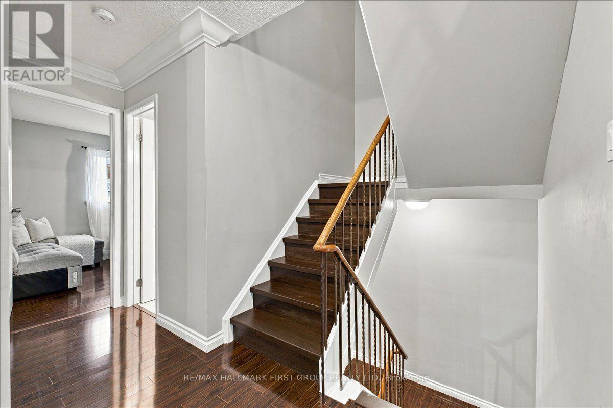 4 - 1415 Fieldlight Boulevard Property Photo 19