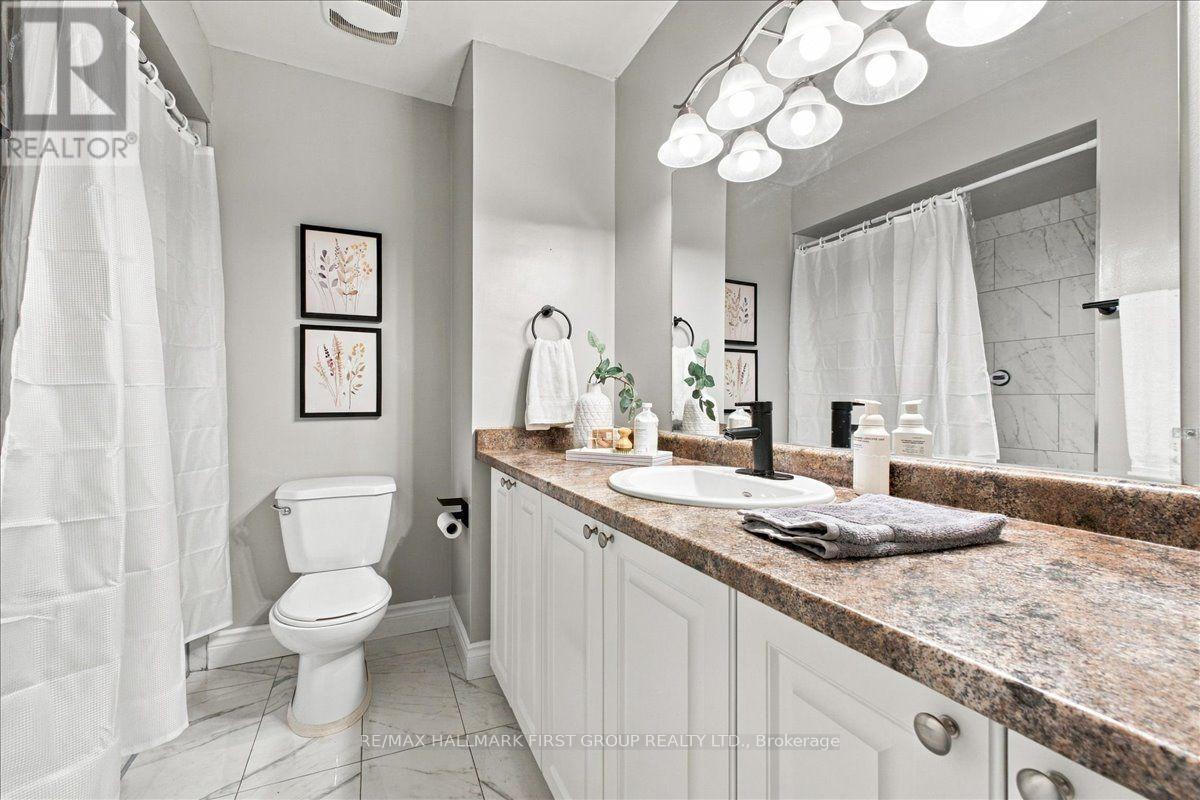 4 - 1415 Fieldlight Boulevard Property Photo 27