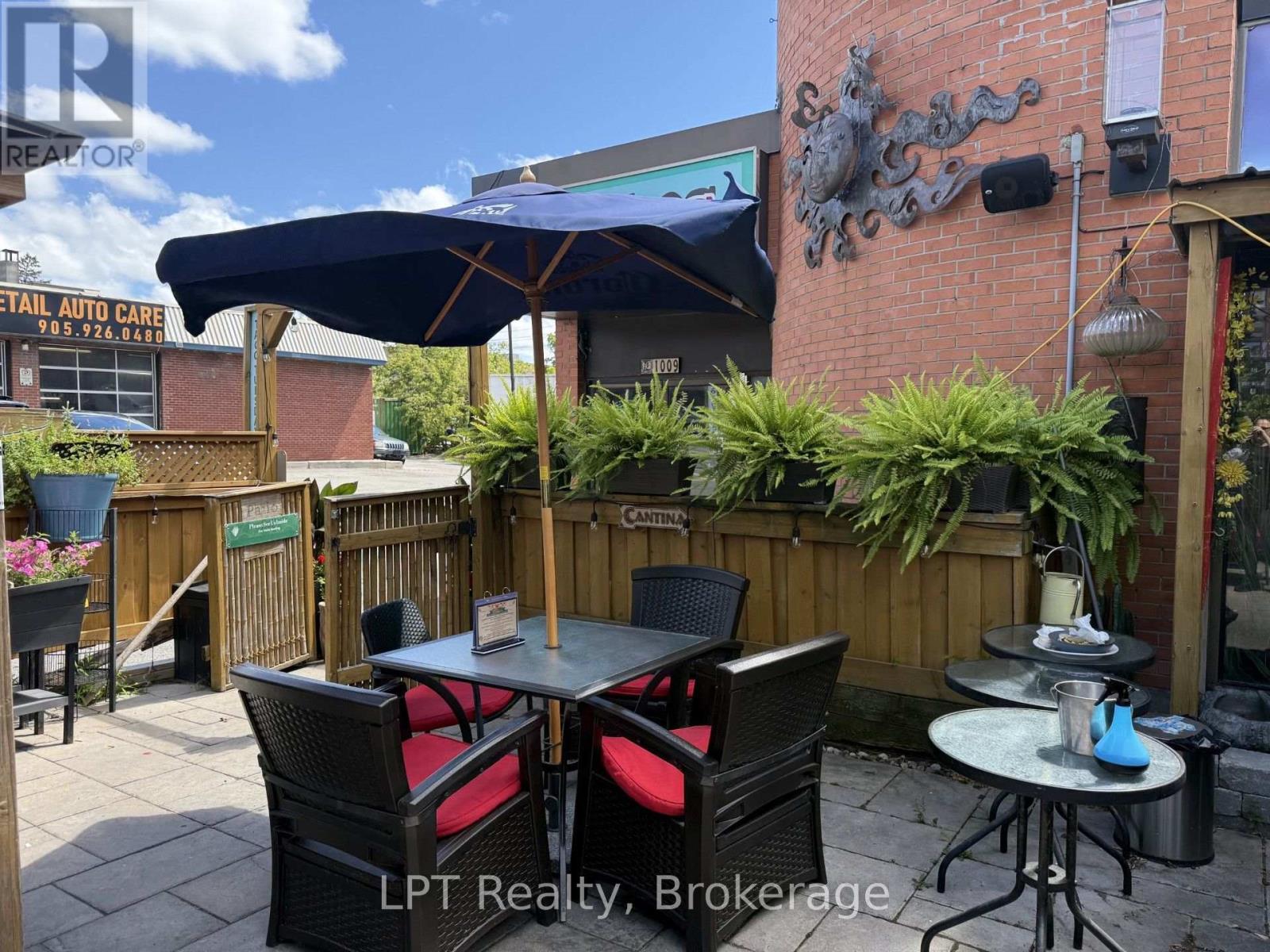 1009 Dundas Street E Property Photo 6
