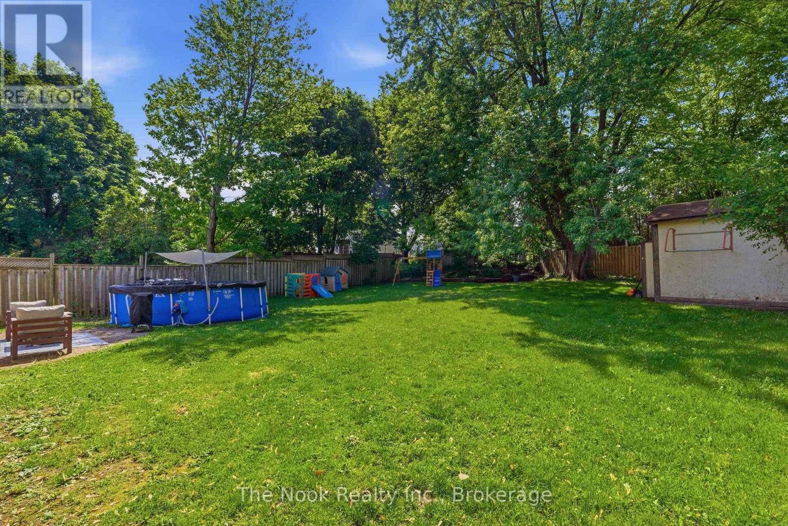 30 Deerpark Crescent Property Photo 5