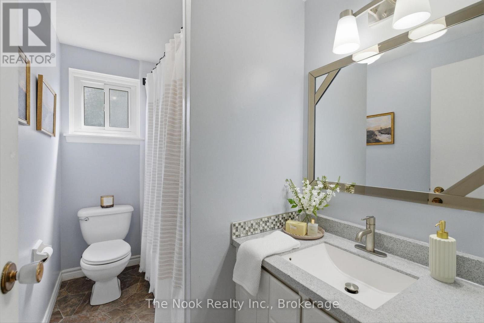 30 Deerpark Crescent Property Photo 35