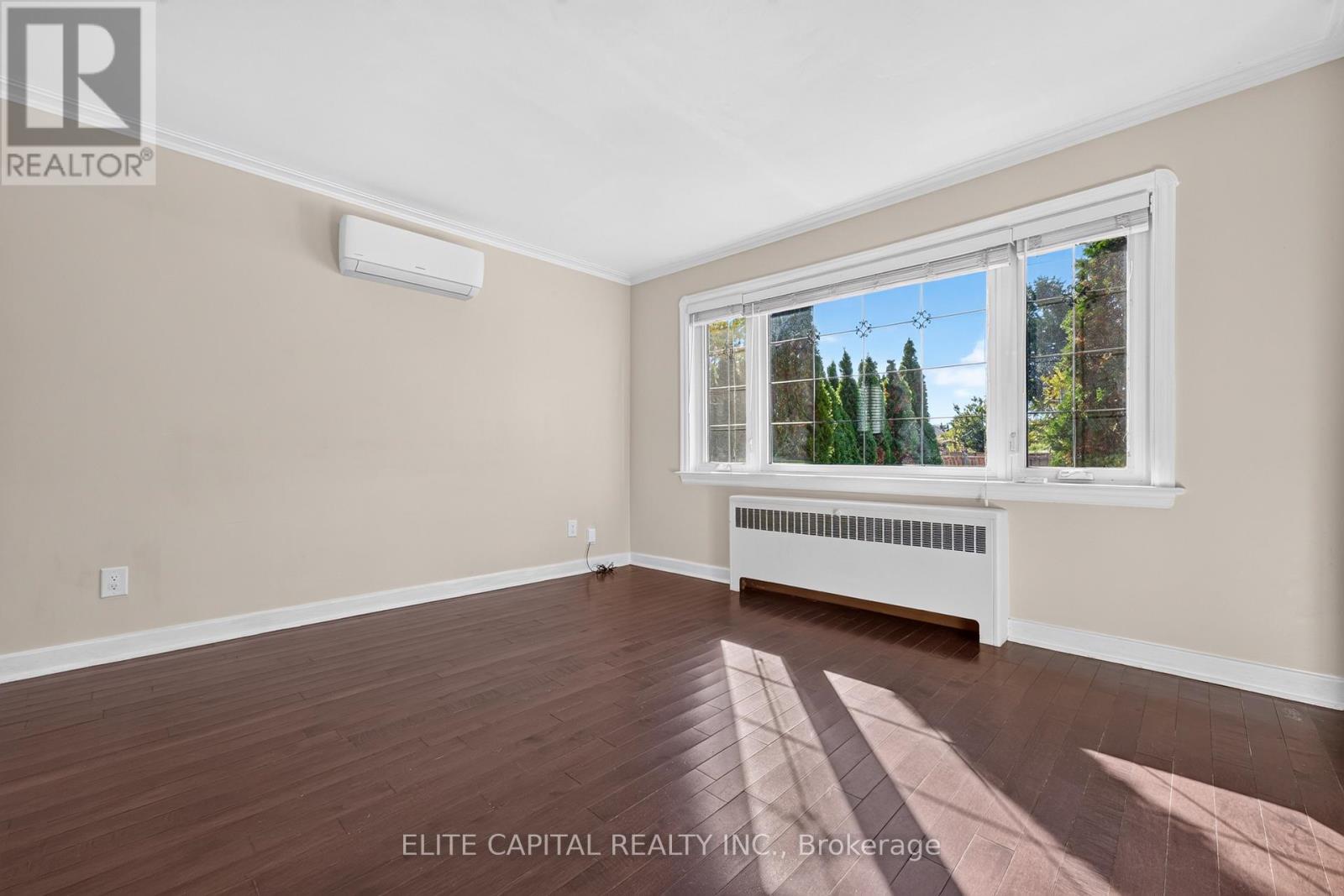 65 Princemere Crescent Property Photo 6