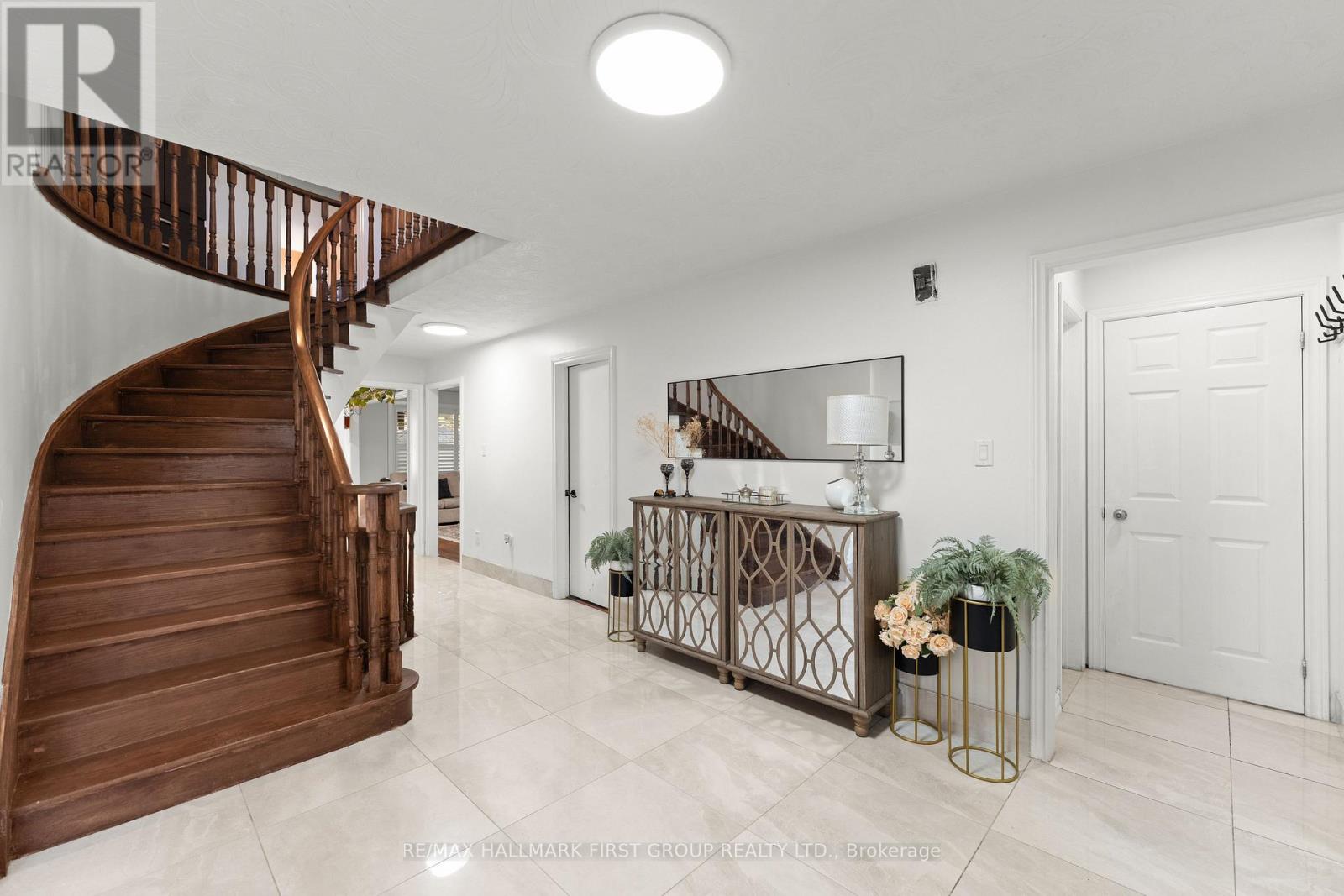 14 David Drive Property Photo 6