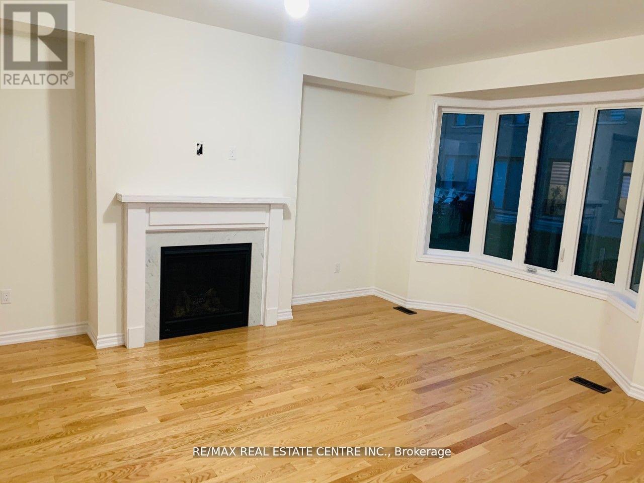 Upper - 21 Whitefish Street Property Photo 4