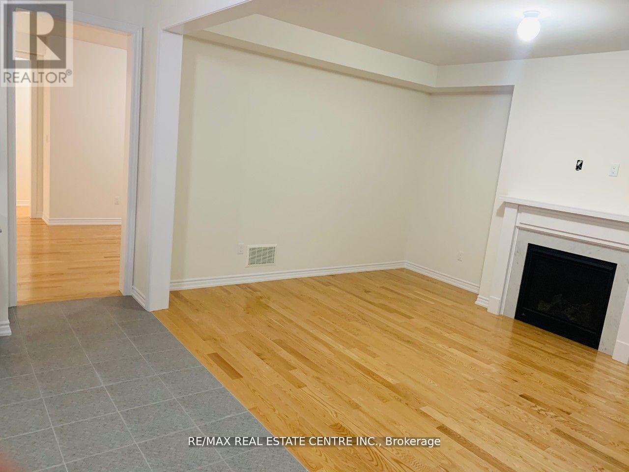 Upper - 21 Whitefish Street Property Photo 5