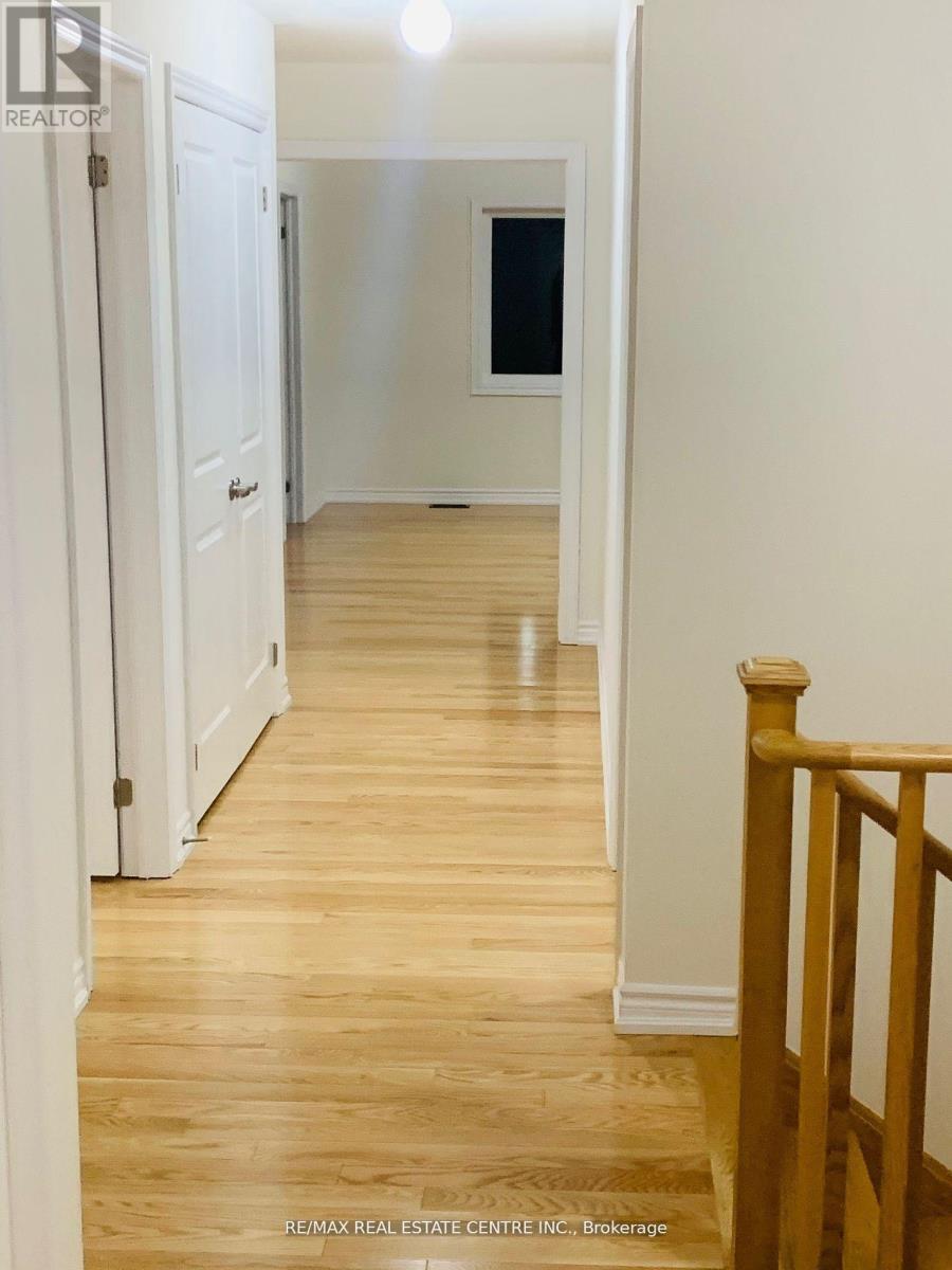 Upper - 21 Whitefish Street Property Photo 15