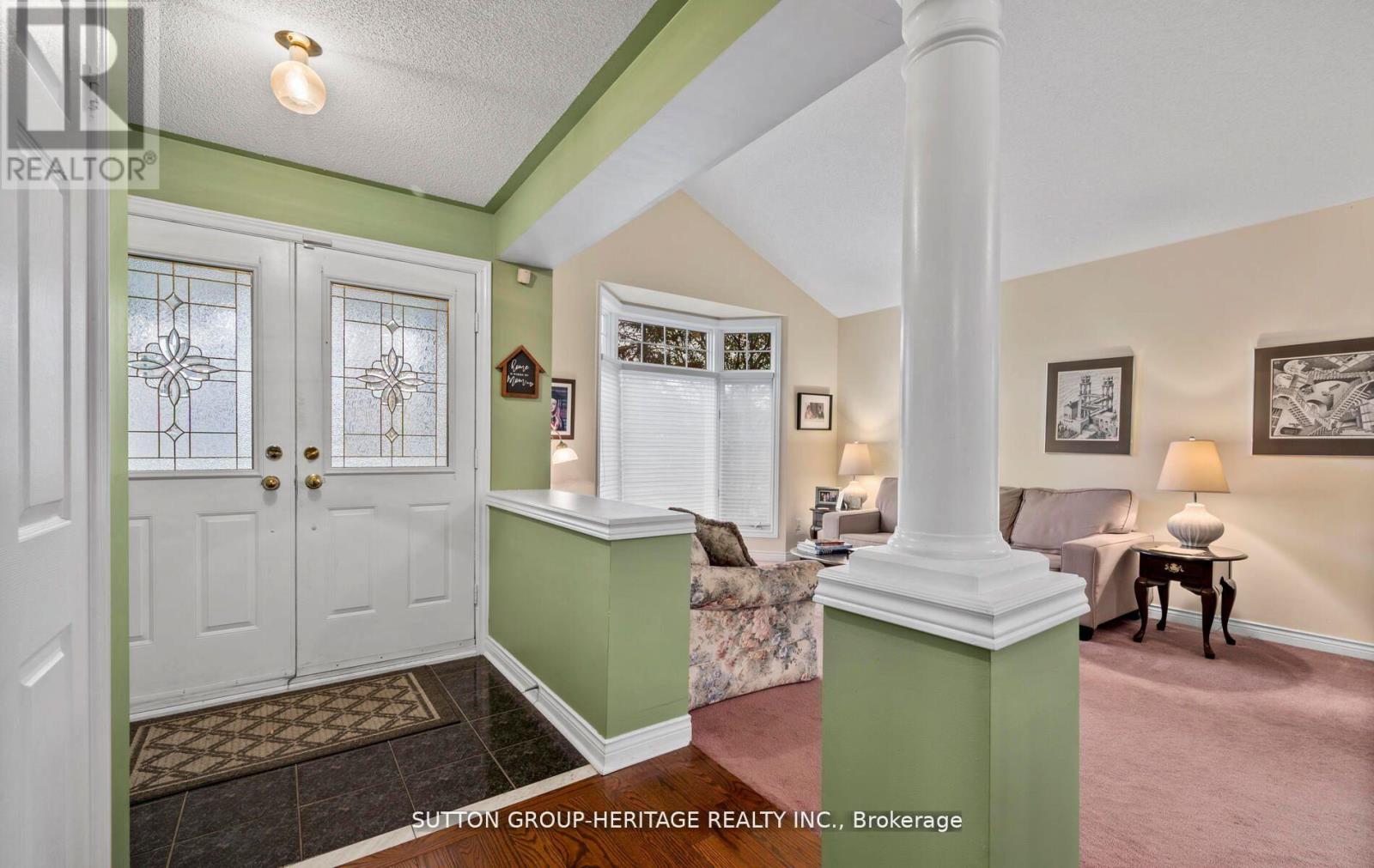 2330 Southcott Road Property Photo 4