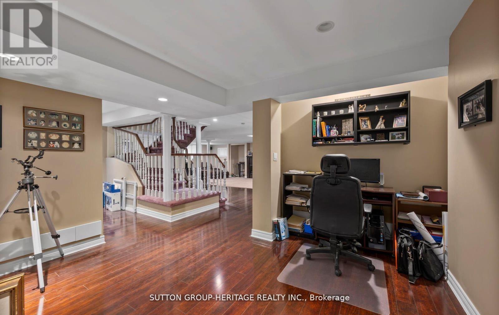 2330 Southcott Road Property Photo 19