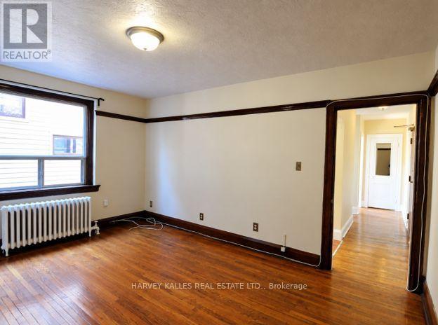 7 - 2220 Queen Street E Property Photo 5