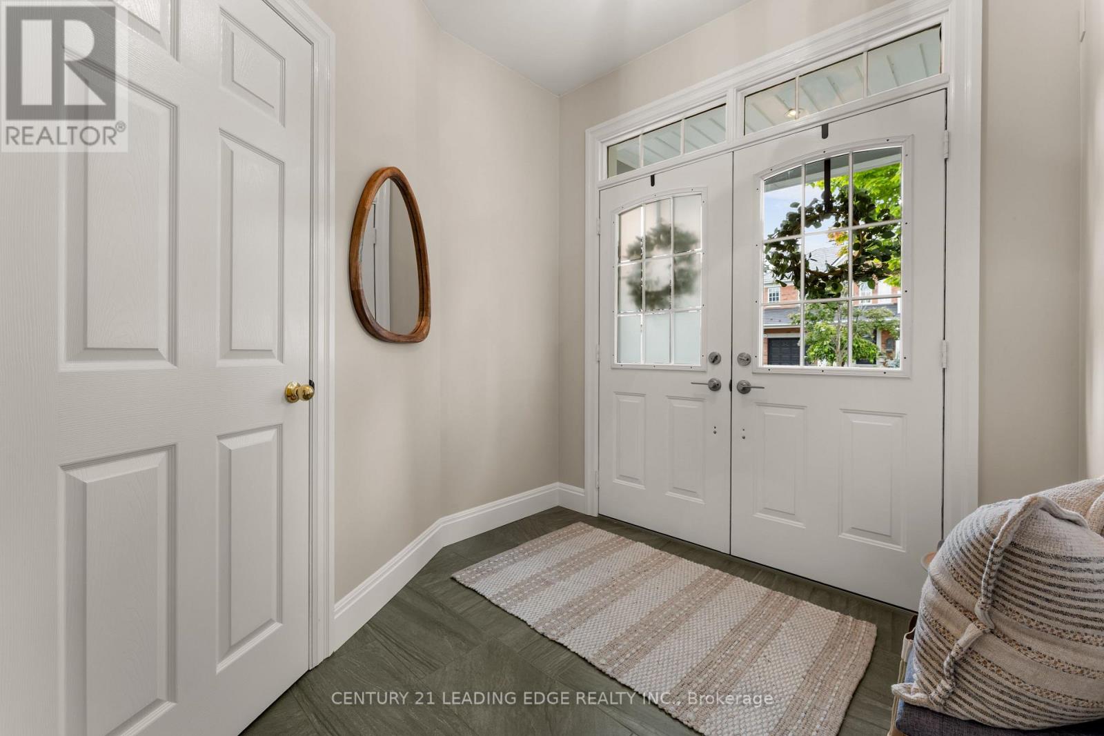 67 Hoile Drive Property Photo 4