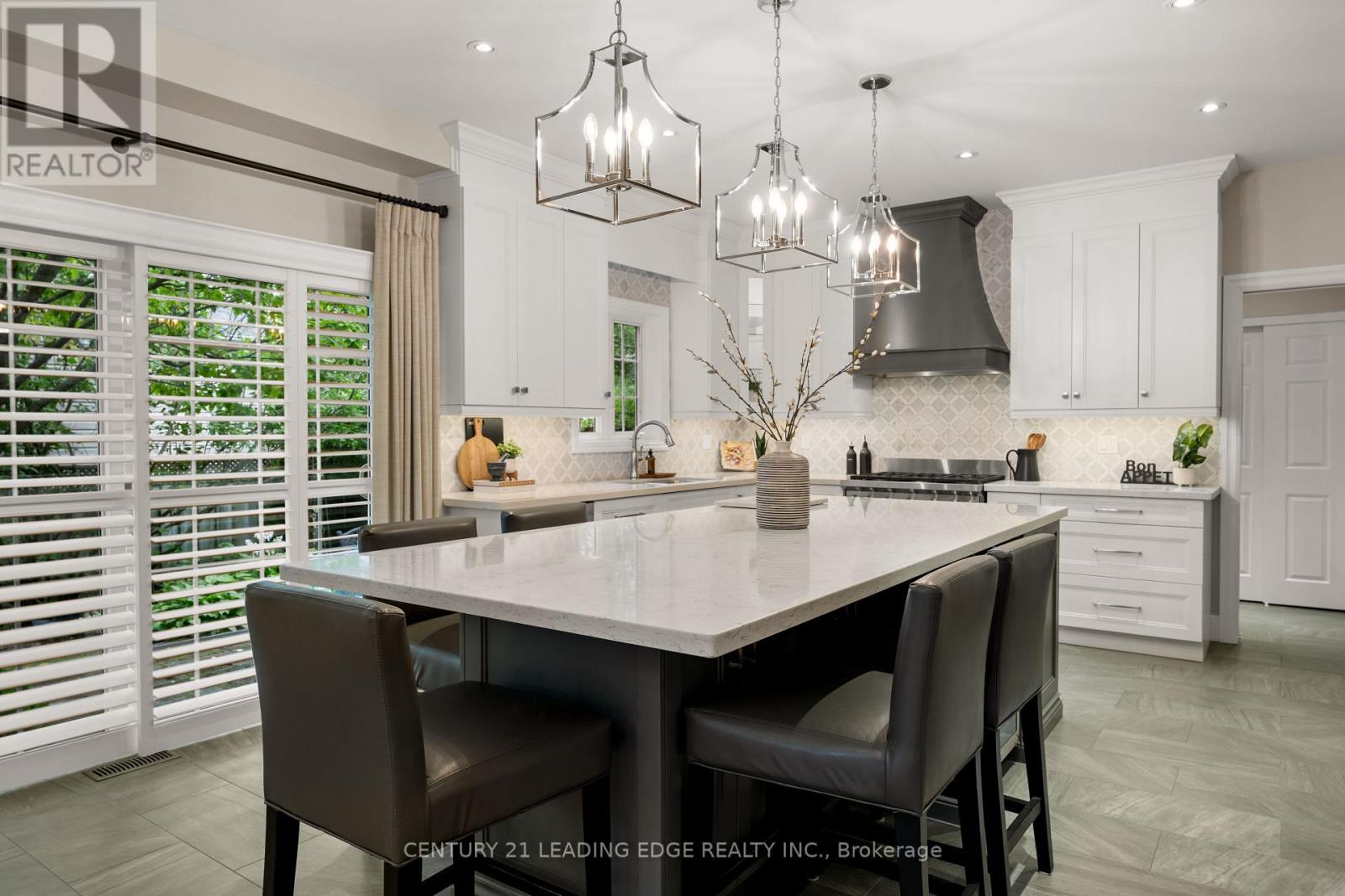 67 Hoile Drive Property Photo 11