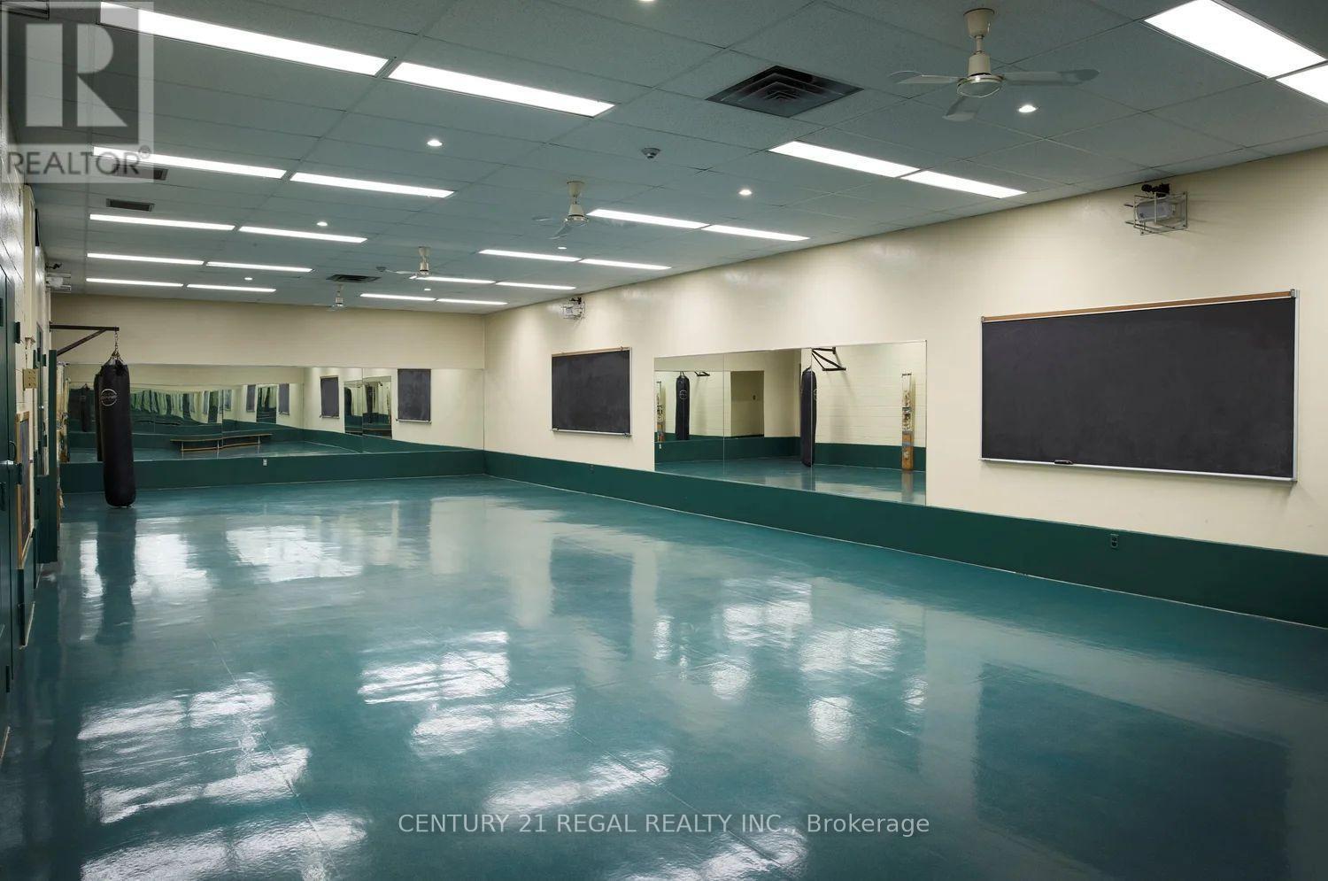 2908 - 5 Massey Square Property Photo 12