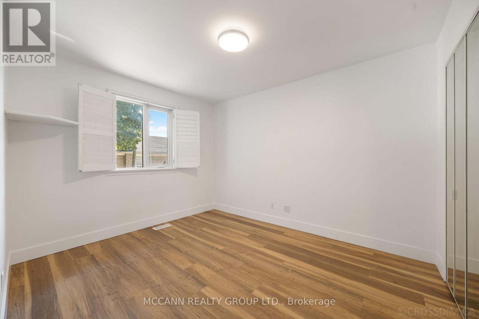 17 Barlow Road Property Photo 13