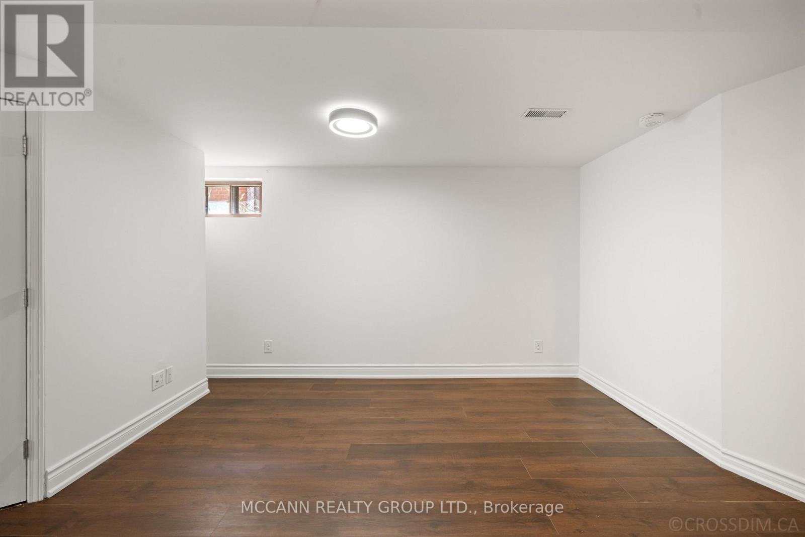 17 Barlow Road Property Photo 23