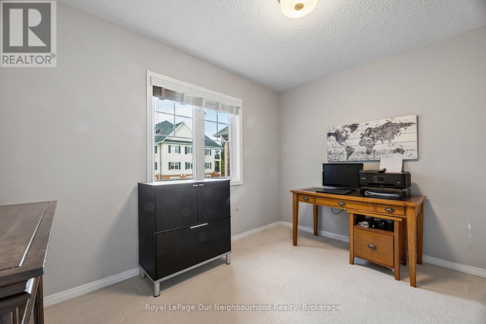 308 Lakebreeze Drive Property Photo 26