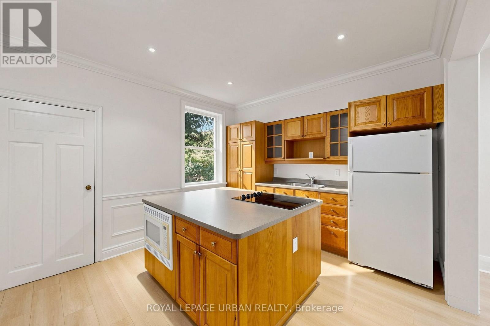 74 East Lynn Avenue Property Photo 11