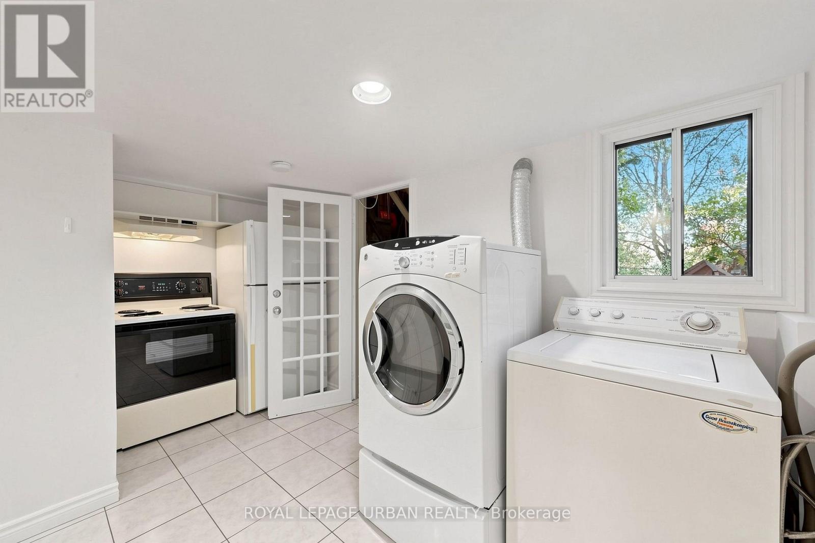 74 East Lynn Avenue Property Photo 17