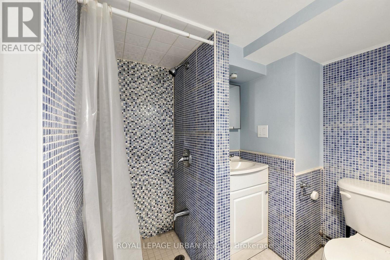 74 East Lynn Avenue Property Photo 25