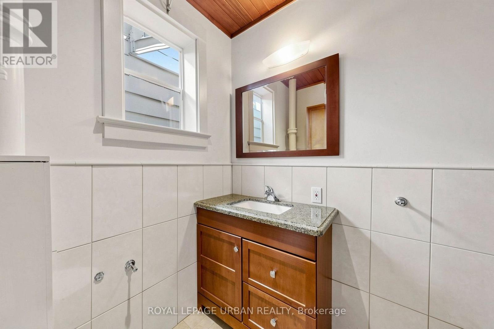 74 East Lynn Avenue Property Photo 42