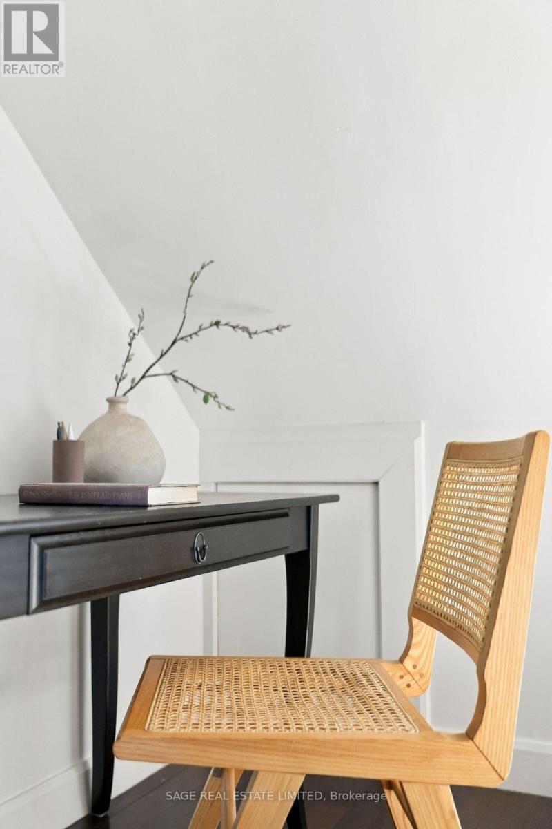100 Dagmar Avenue Property Photo 23