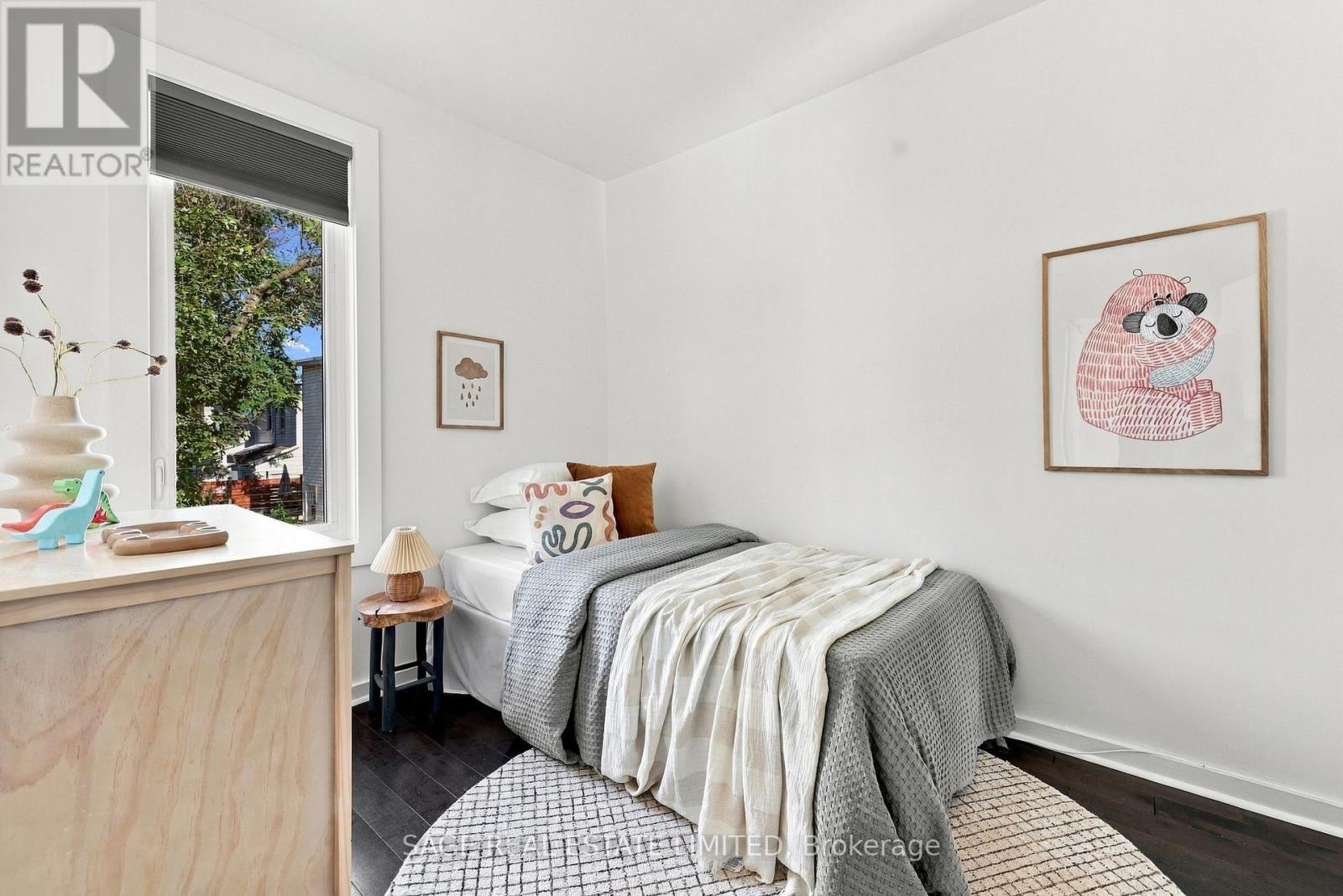 100 Dagmar Avenue Property Photo 26
