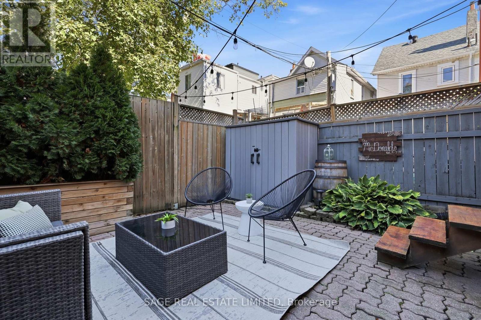 100 Dagmar Avenue Property Photo 43