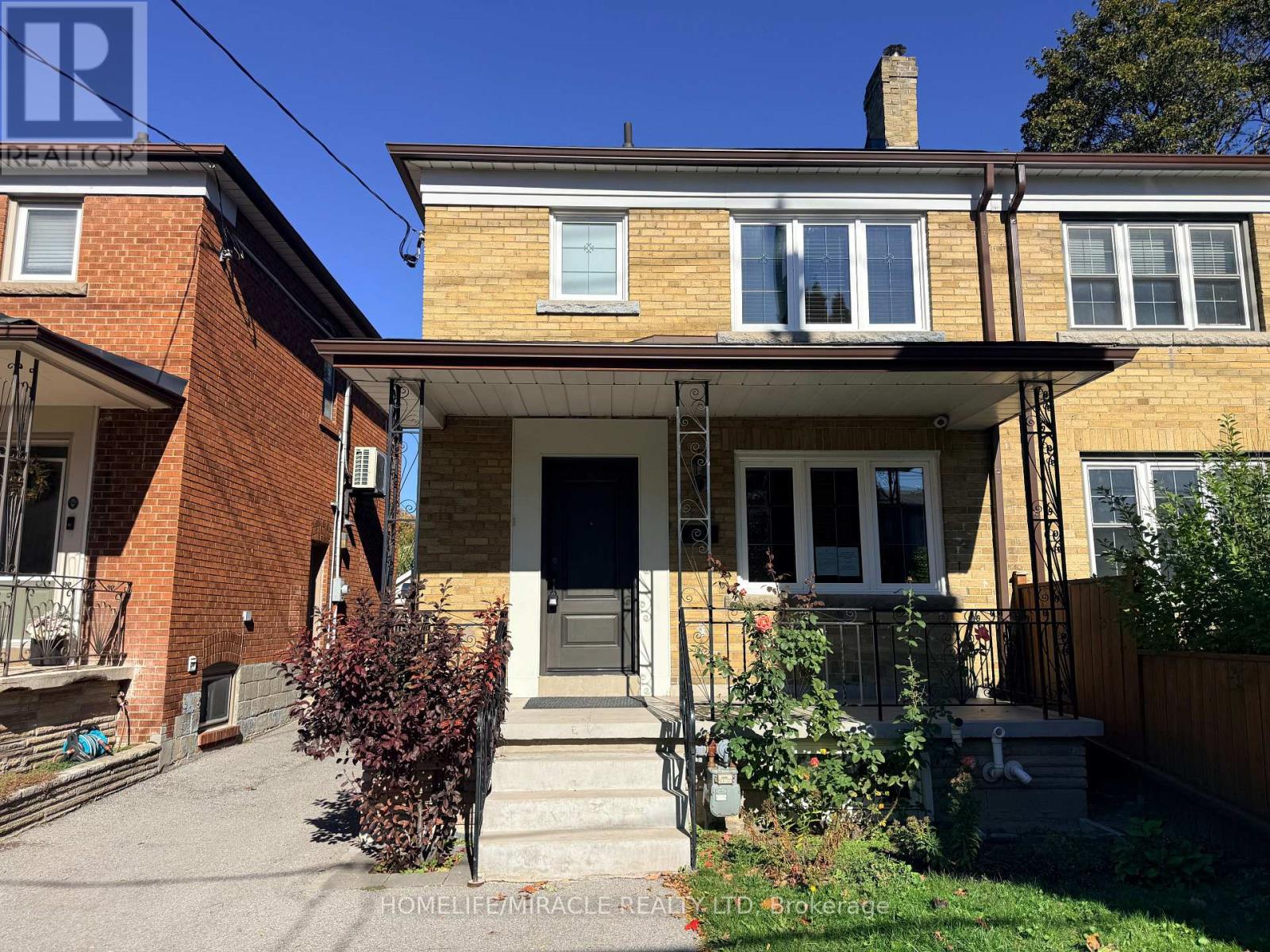 228 Browning Avenue Property Photo 1