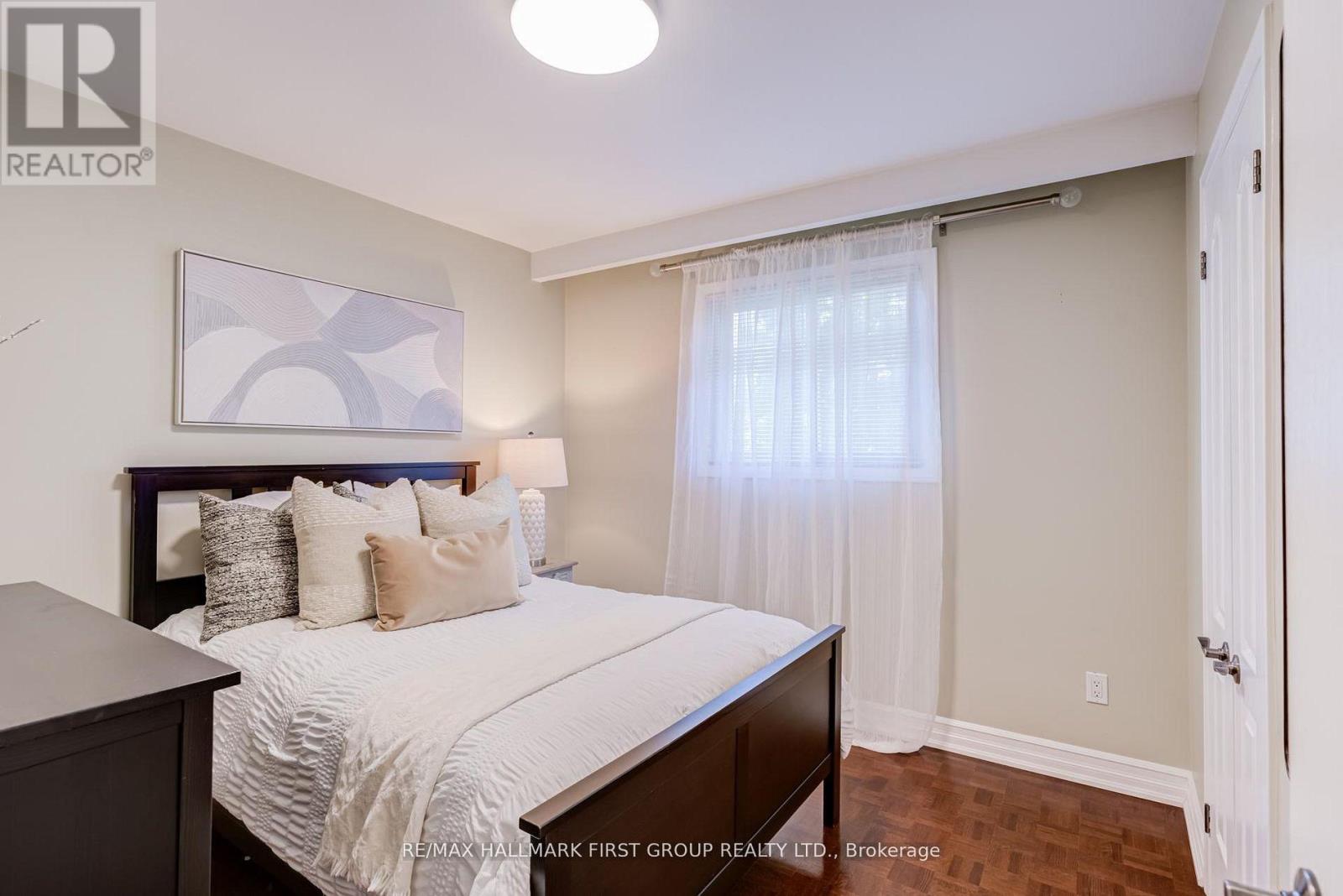 520 Mcleod Crescent Property Photo 19