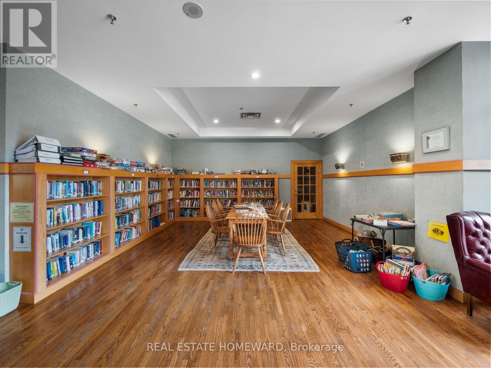 624 - 1091 Kingston Road Property Photo 17