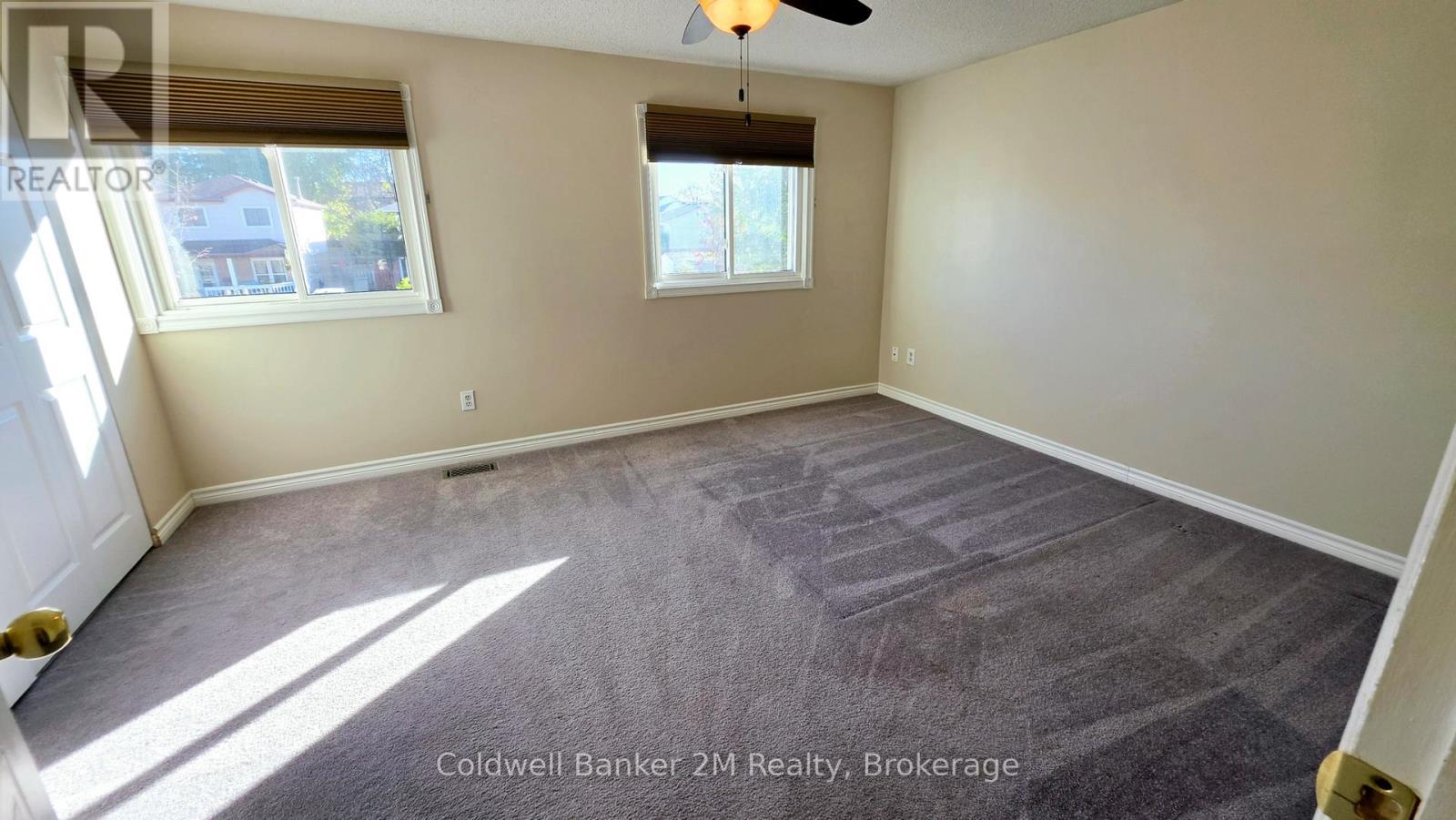 852 Attersley Drive Property Photo 15