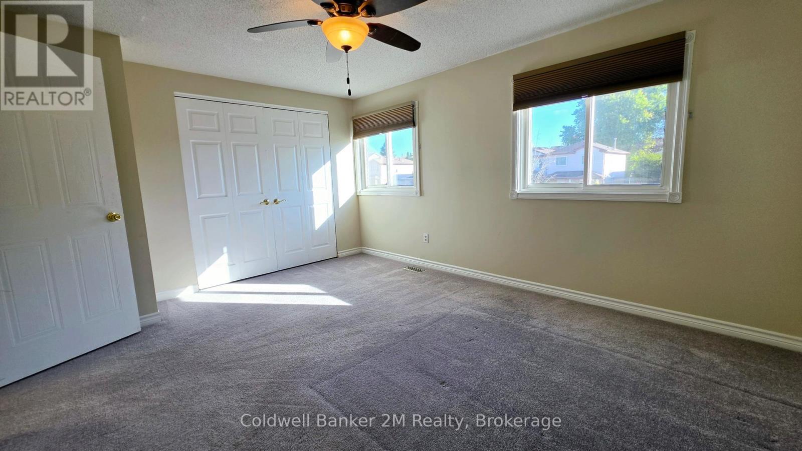 852 Attersley Drive Property Photo 16