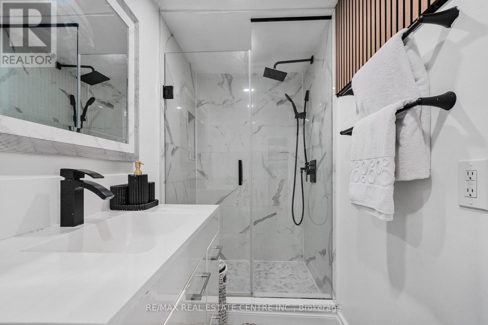 20 Brock Street Property Photo 22
