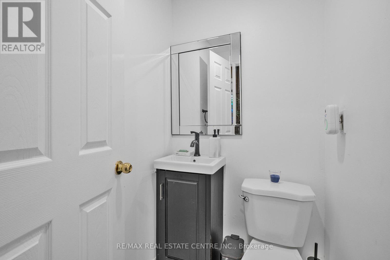 20 Brock Street Property Photo 29