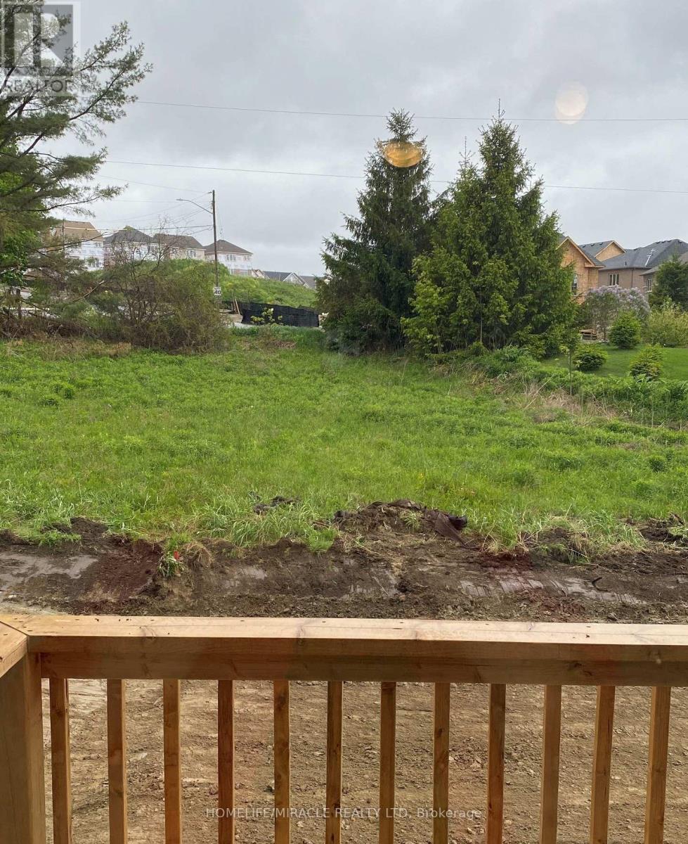 54 North Garden Boulevard Property Photo 20