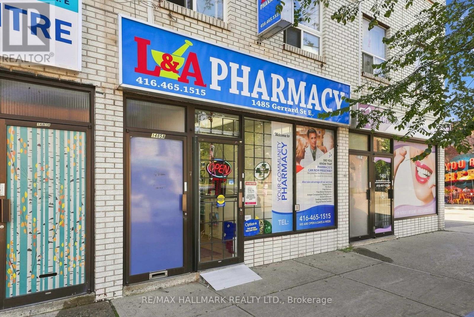 1485 Gerrard Street E Property Photo 2