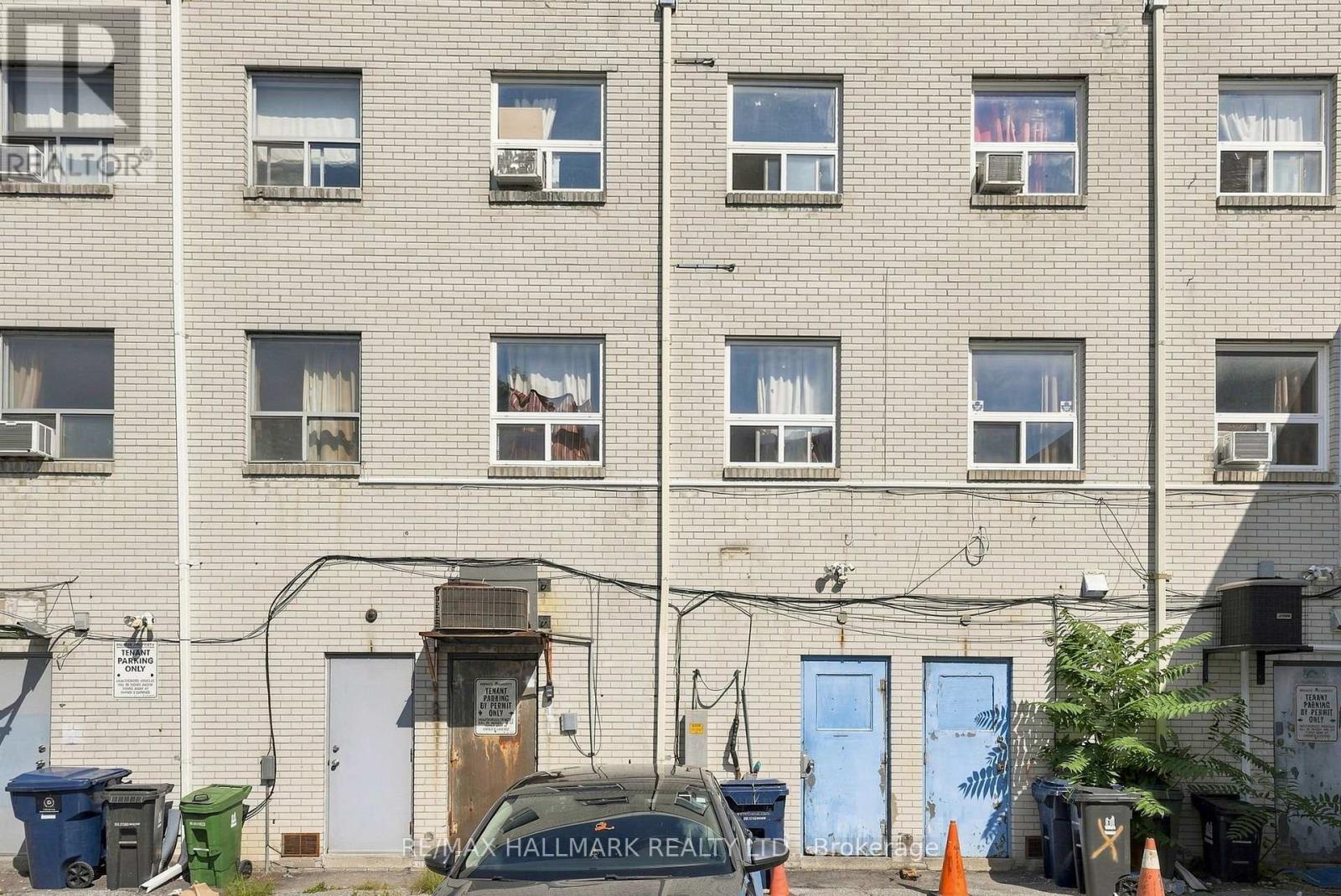 1485 Gerrard Street E Property Photo 34