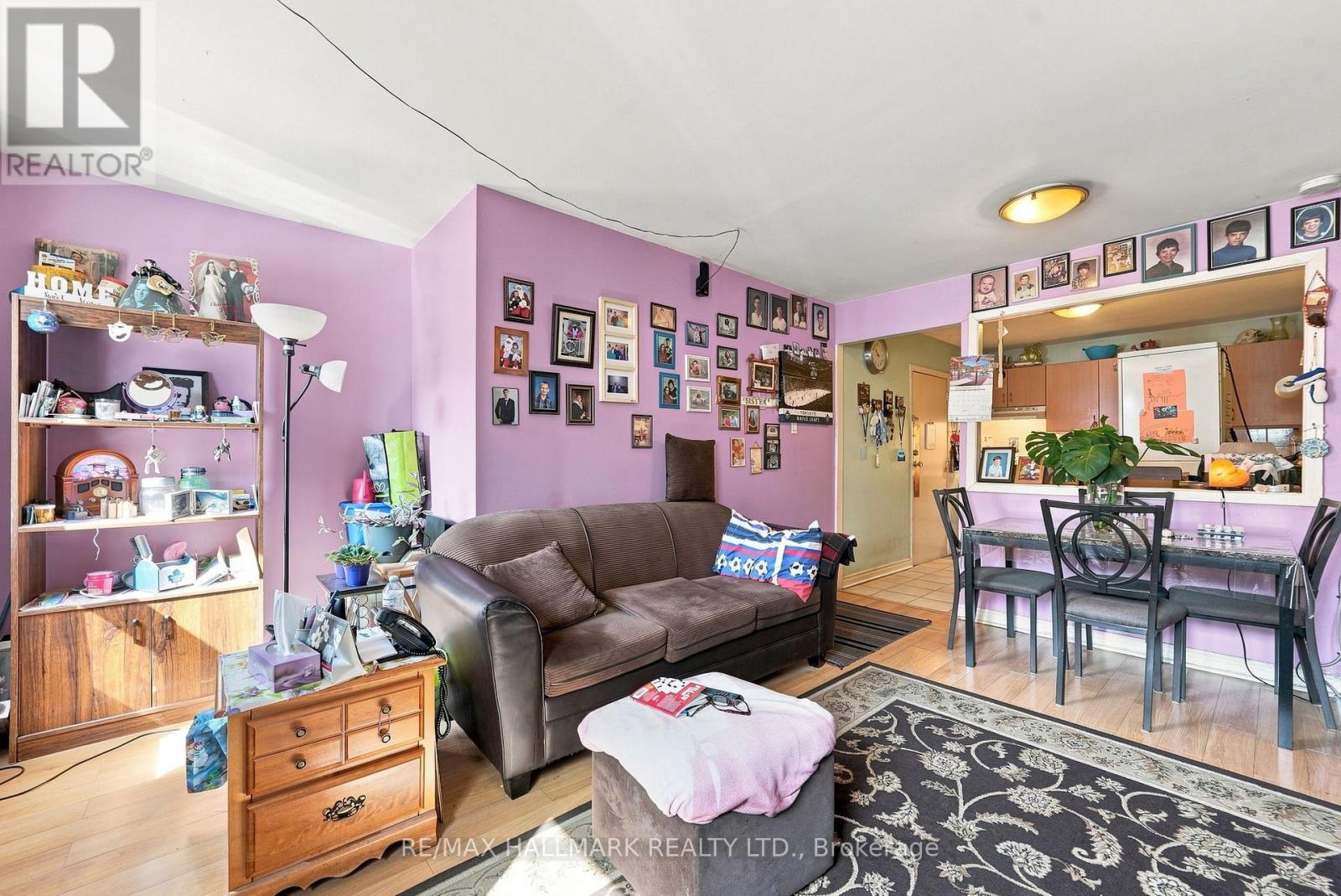 1487 Gerrard Street E Property Photo 26