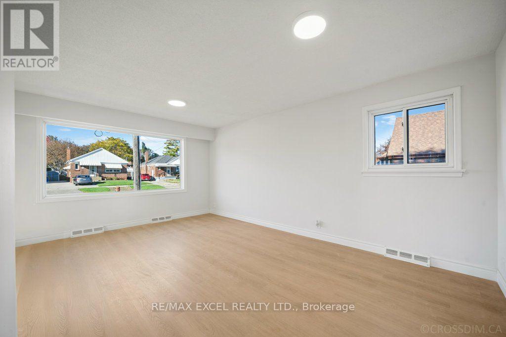 65 Wilson Road N Property Photo 6