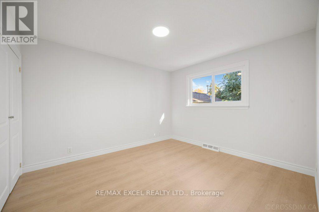 65 Wilson Road N Property Photo 13