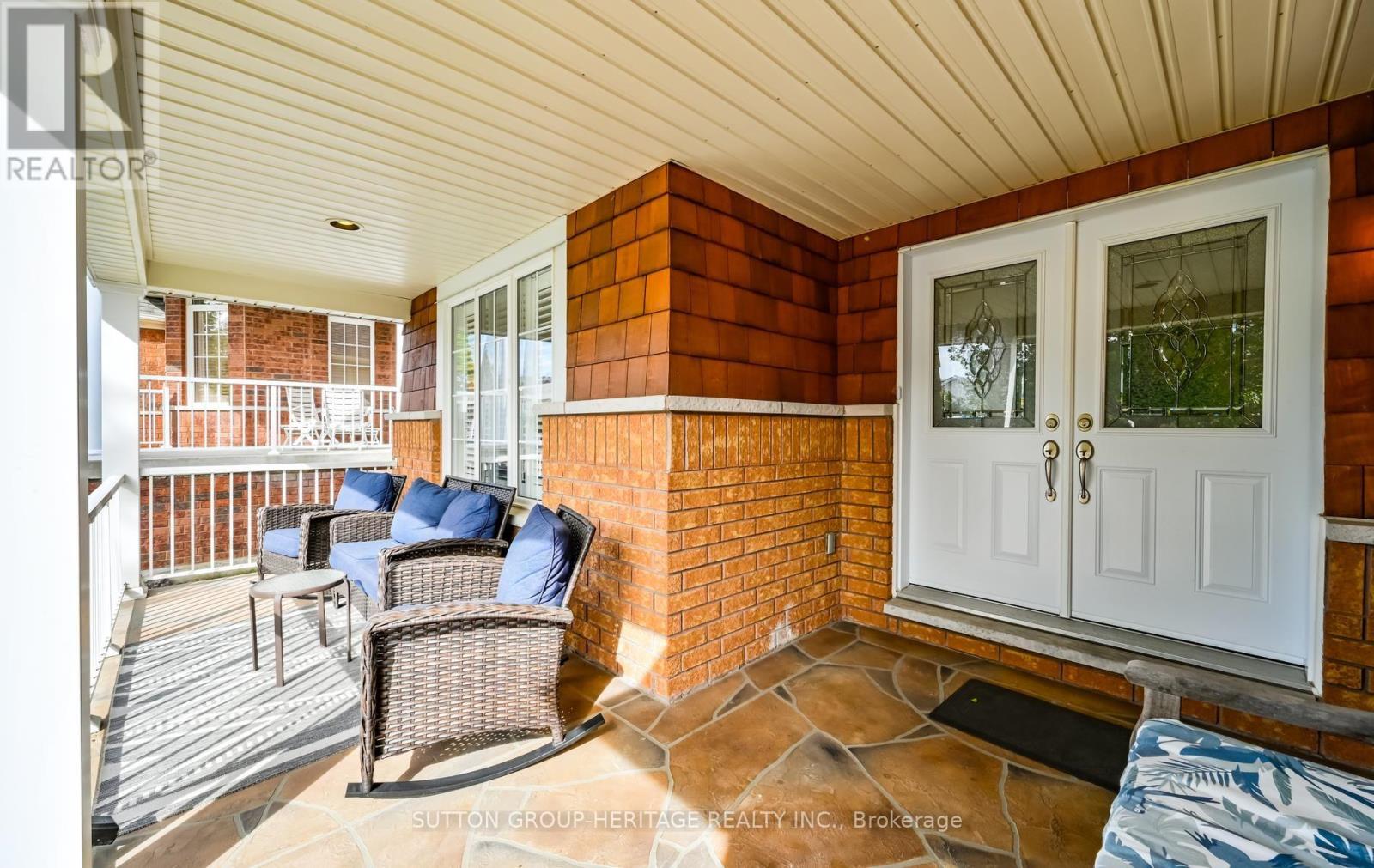 35 Kimberly Drive Property Photo 3