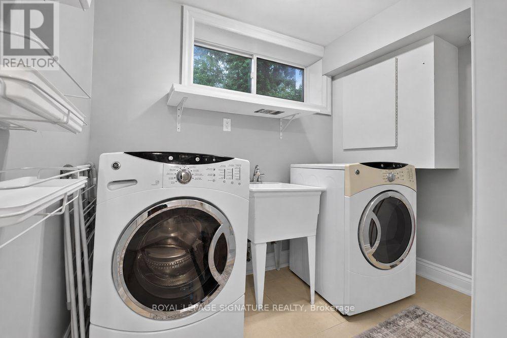281b Glebemount Avenue Property Photo 35
