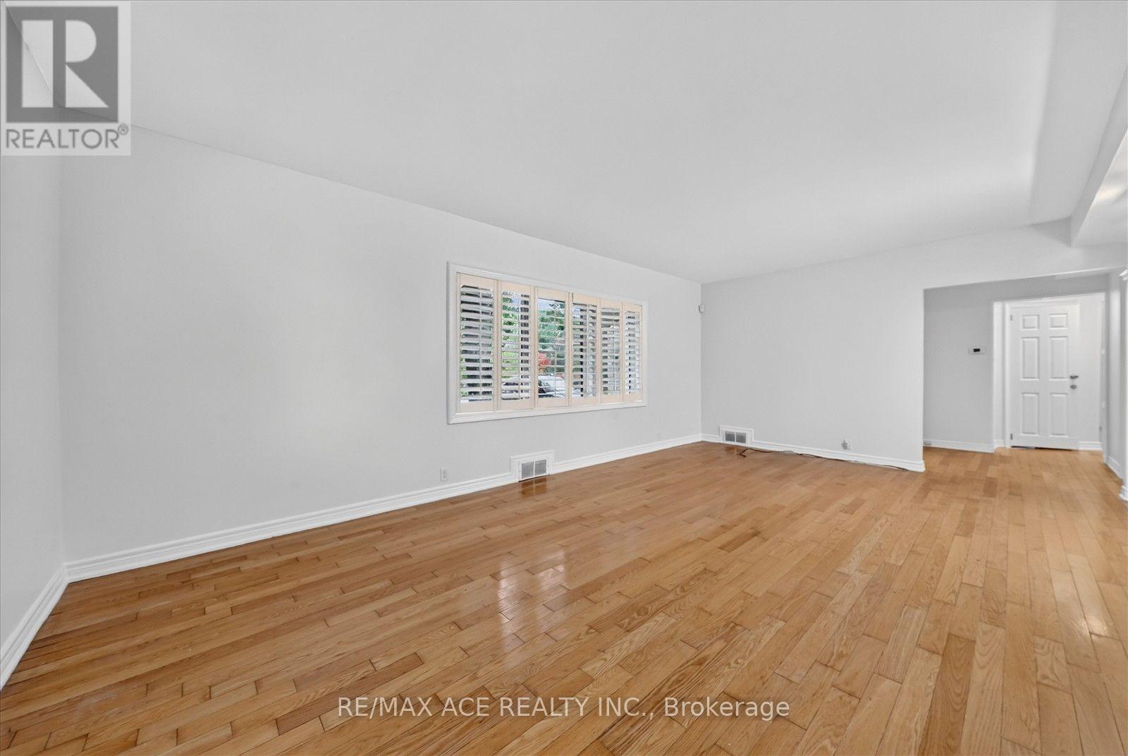Main - 3 Larwood Boulevard Property Photo 8
