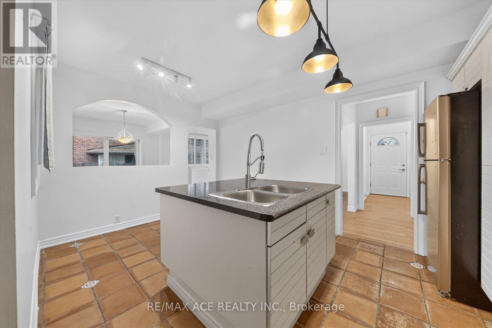 Main - 3 Larwood Boulevard Property Photo 15