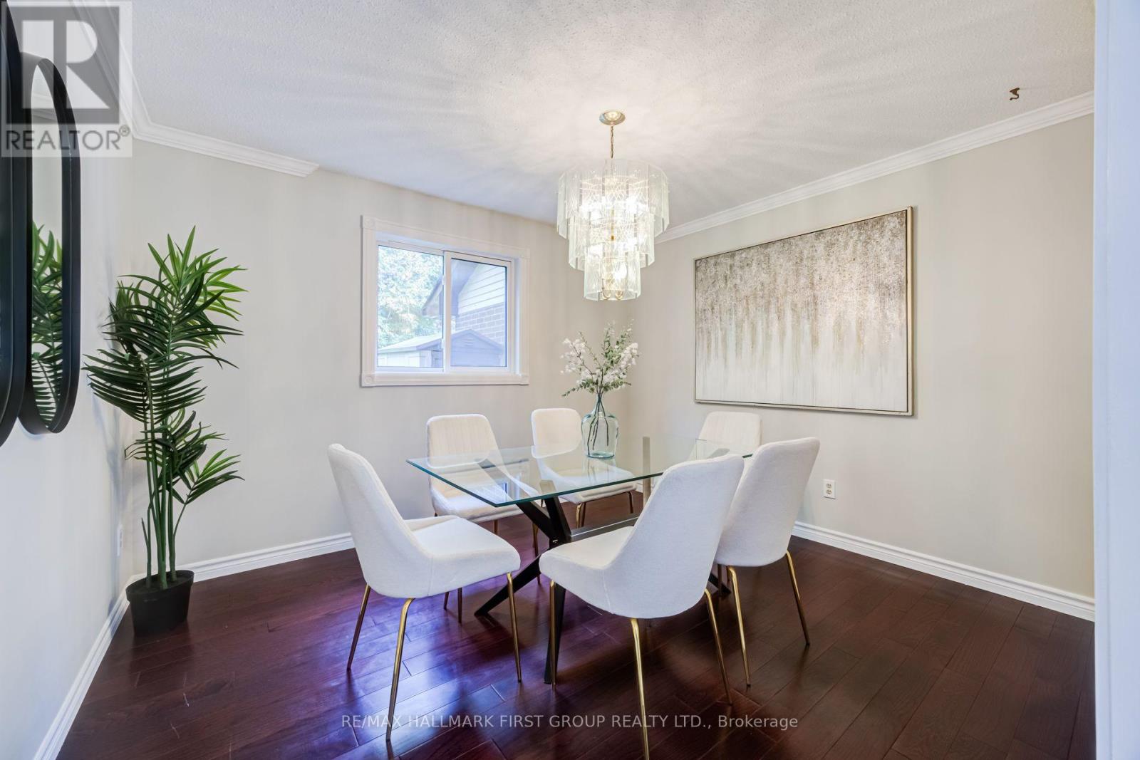 33 Anstead Crescent Property Photo 9