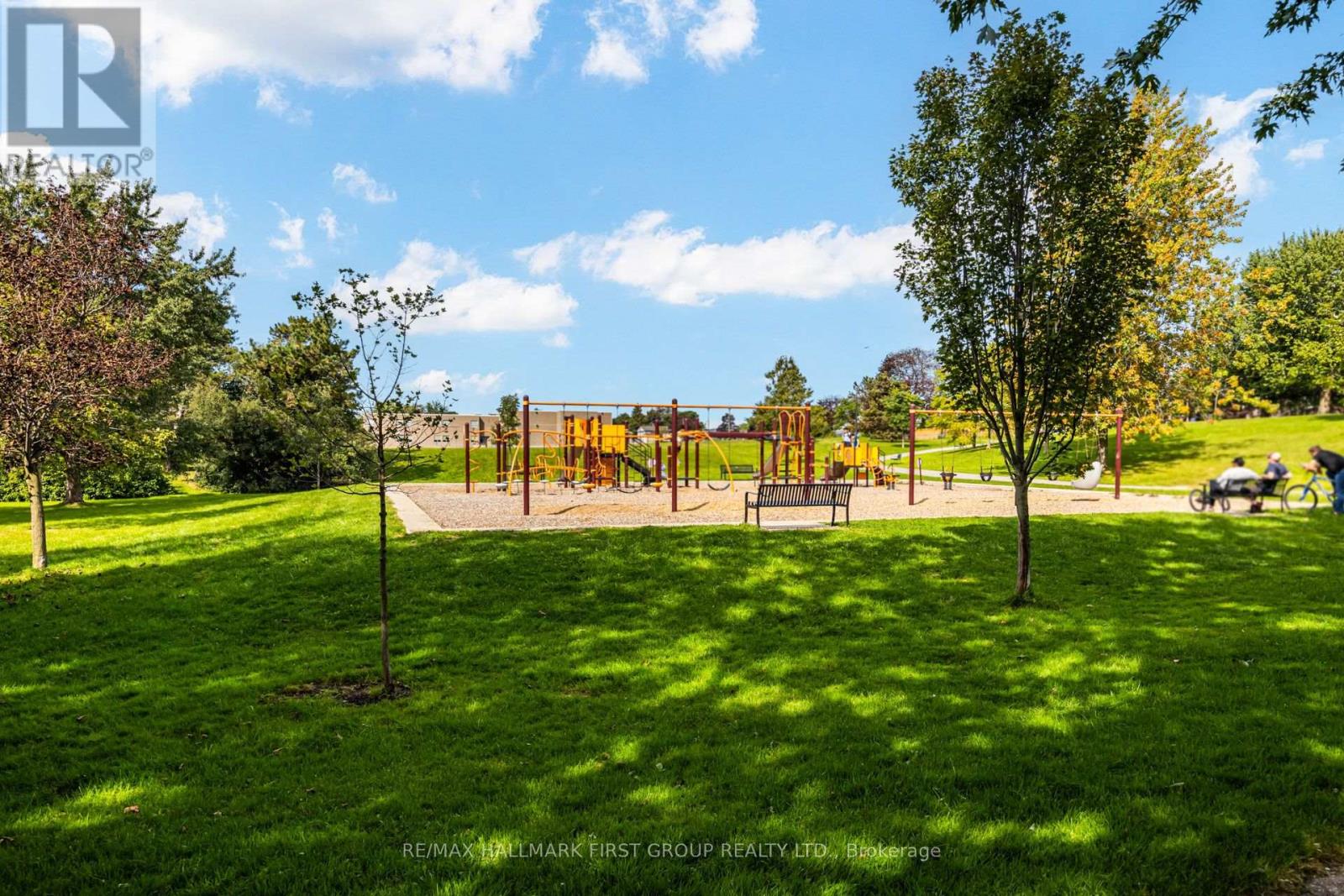 33 Anstead Crescent Property Photo 41